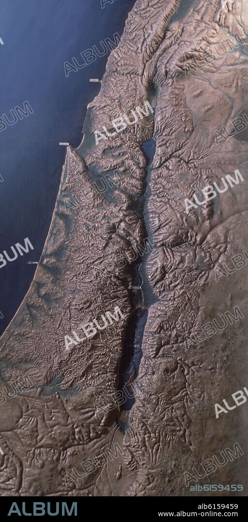 MAQUETA EN RELIEVE ISRAEL -  CAUCE DEL DEL RIO JORDAN - LAGO TIBERIADES Y MAR MUERTO.