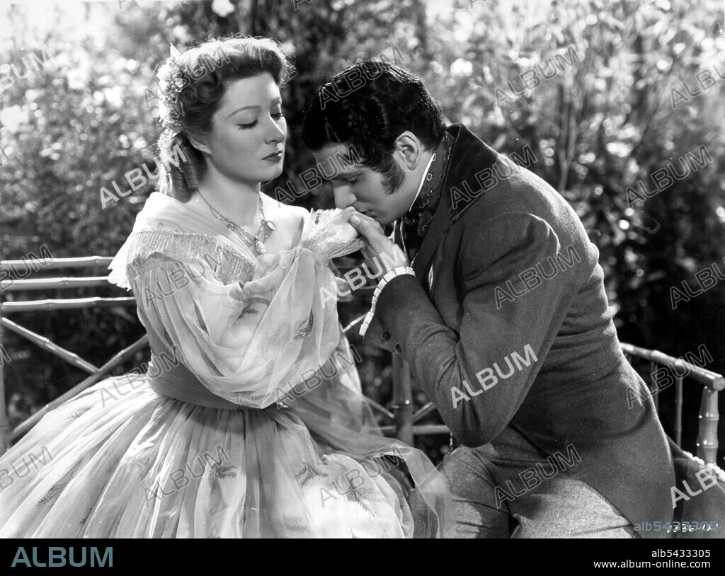 GREER GARSON and LAURENCE OLIVIER in PRIDE AND PREJUDICE, 1940, directed by ROBERT Z. LEONARD. Copyright M.G.M.