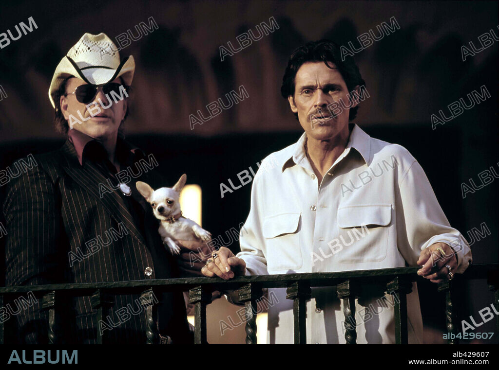 MICKEY ROURKE and WILLEM DAFOE in ONCE UPON A TIME IN MEXICO, 2003, directed by ROBERT RODRIGUEZ. Copyright COLUMBIA/LOS HOOLIGANS/MIRAMAX.