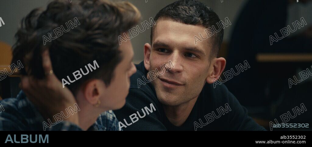 ARNAUD VALOIS en 120 PULSACIONES POR MINUTO, 2017 (120 BATTEMENTS PAR MINUTE), dirigida por ROBIN CAMPILLO. Copyright LES FILMS DE PIERRE.