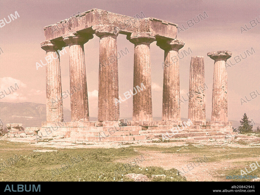 TEMPLO DE APOLO - DORICO ARCAICO - 540 AC - FOTO AÑOS 60.
