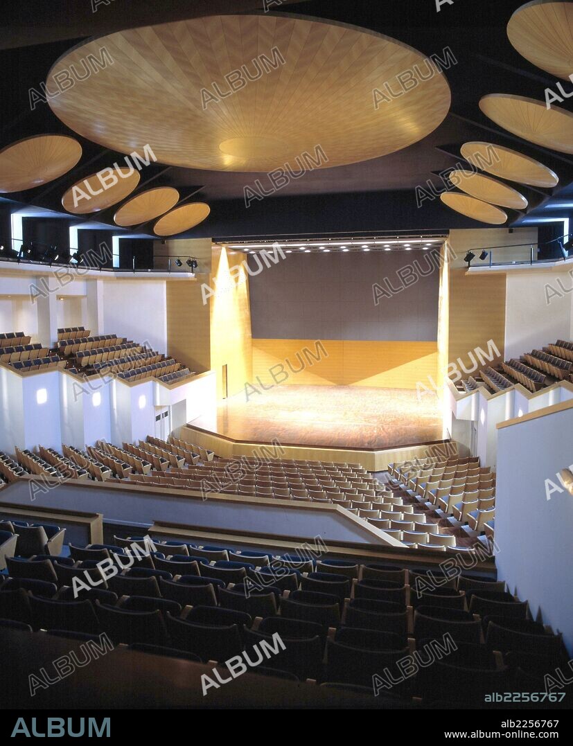 CUENCA. TEATRO AUDITORIO. INTERIOR.