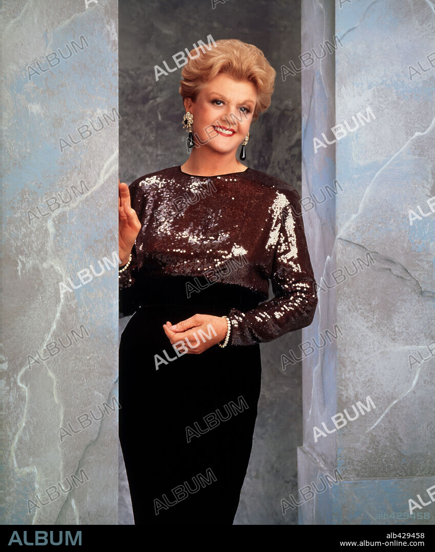 ANGELA LANSBURY in MURDER, SHE WROTE, 1984, directed by ALLEN REISNER, JERRY JAMESON, SEYMOUR ROBBIE and VINCENT MCEVEETY. Copyright Universal Pictures Television.