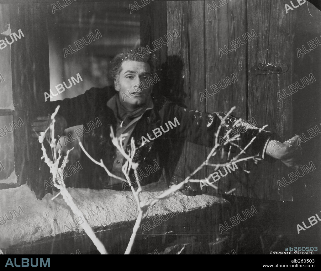LAURENCE OLIVIER in WUTHERING HEIGHTS, 1939, directed by WILLIAM WYLER. Copyright UNITED ARTISTS.