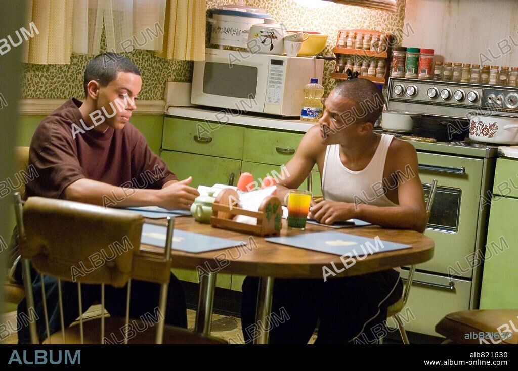 EVAN ROSS and T. I. in ATL, 2006, directed by CHRIS ROBINSON. Copyright SWEET TEA PICTURES LLC/OVERBROOK ENTERTAINMENT / D'ALEMA, GUY.