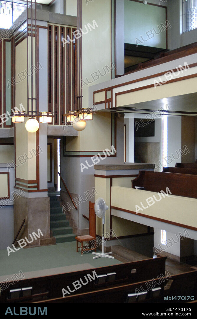 Frank Lloyd Wright (1867-1959). American architect and interior designer. Unity Temple, 1905-1907. Headquarters of the Unitarian Universalist Church. Partial view of the interior of the sanctuary. Oak Park. Near Chicago. State of Illinois. United States.