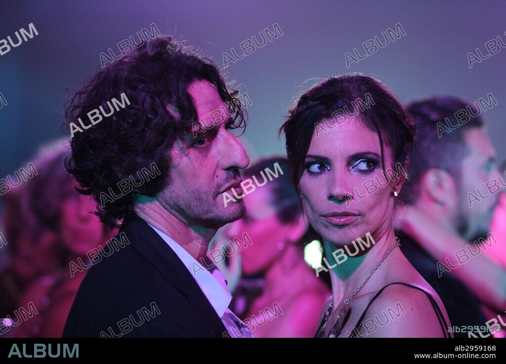 DIEGO PERETTI y MARIBEL VERDU en SIN HIJOS, 2015, dirigida por ARIEL WINOGRAD. Copyright PATAGONIK FILM GROUP.