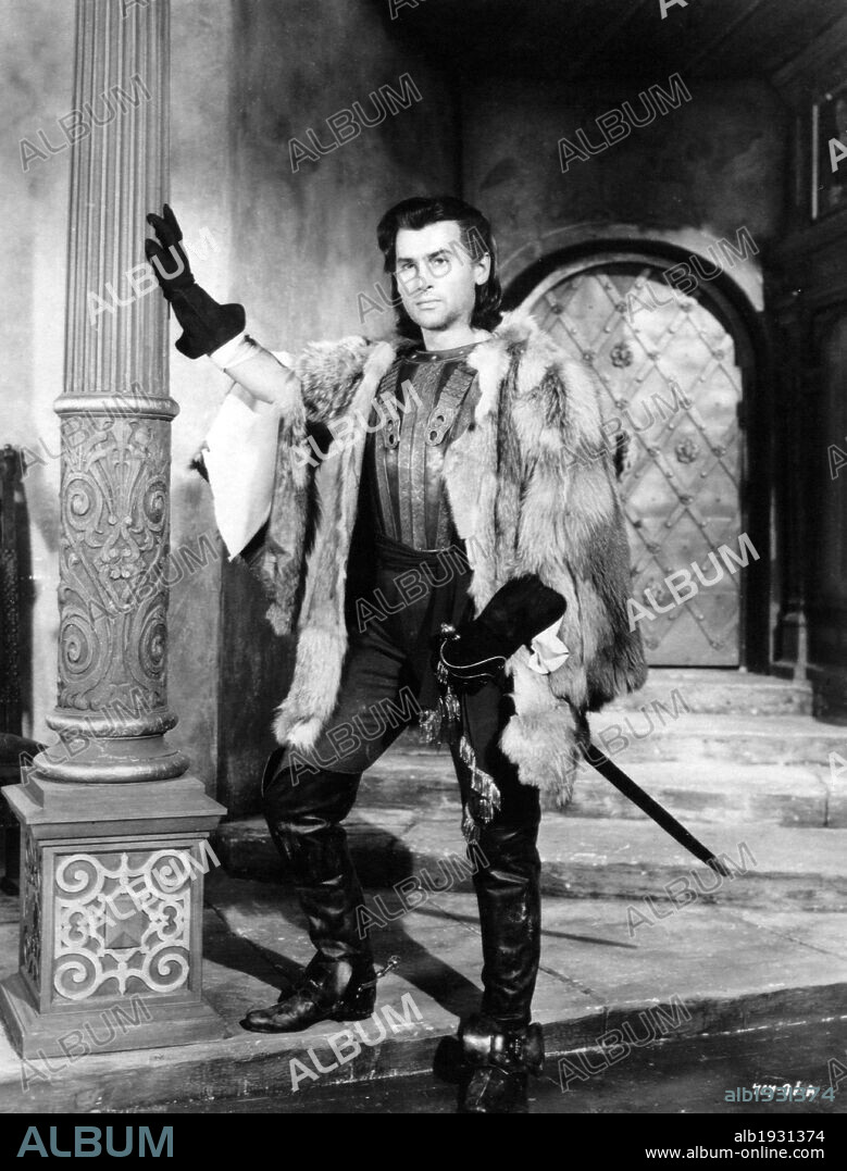 STEWART GRANGER in SARABAND FOR DEAD LOVERS, 1948. Copyright EALING STUDIOS.