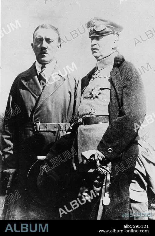 Hitler, Adolf. 1889-1945, Nazi Dictator (NSDAP). Hitler with Ludendorff. (Erich Friedrich Wilhelm Ludendorff, 1865 - 1937, German general). Photo montage, 1923 (Georg Pahl).