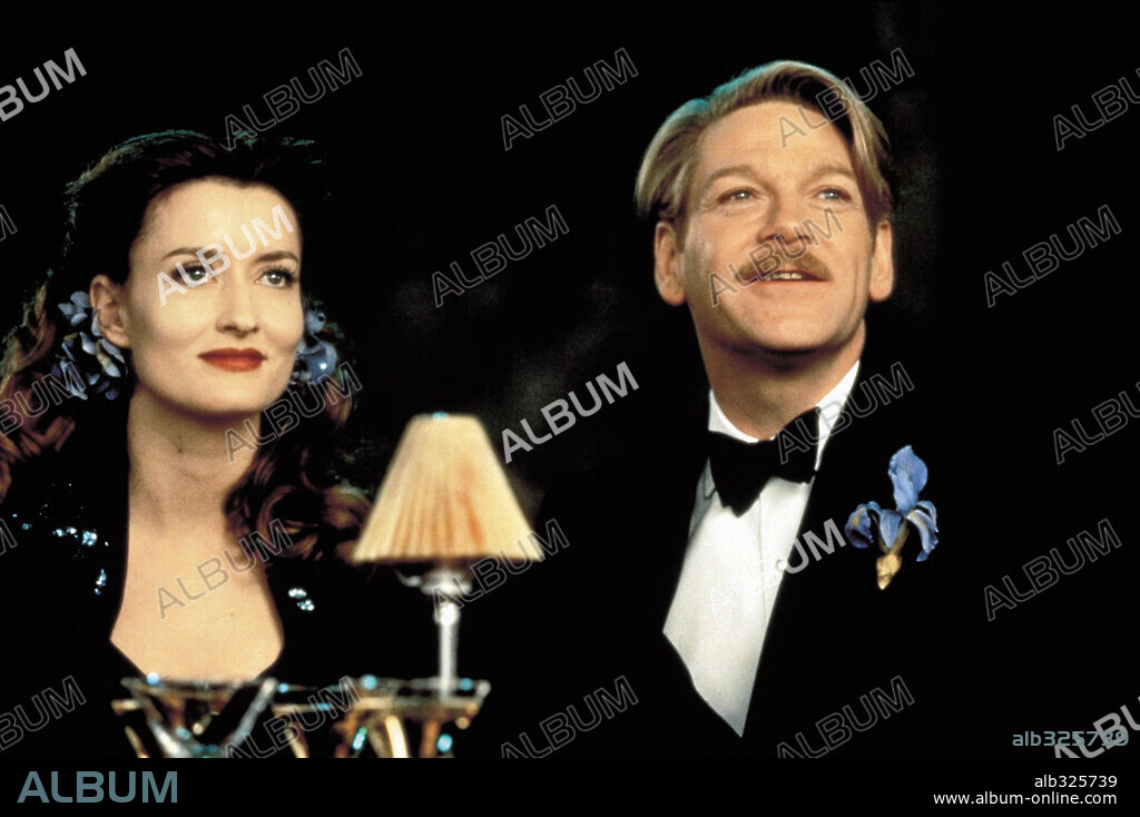 KENNETH BRANAGH y NATASCHA McELHONE en TRABAJOS DE AMOR PERDIDOS, 2000 (LOVE'S LABOUR'S LOST), dirigida por KENNETH BRANAGH. Copyright SHAKESPEARECFILM COMPANY, THE.
