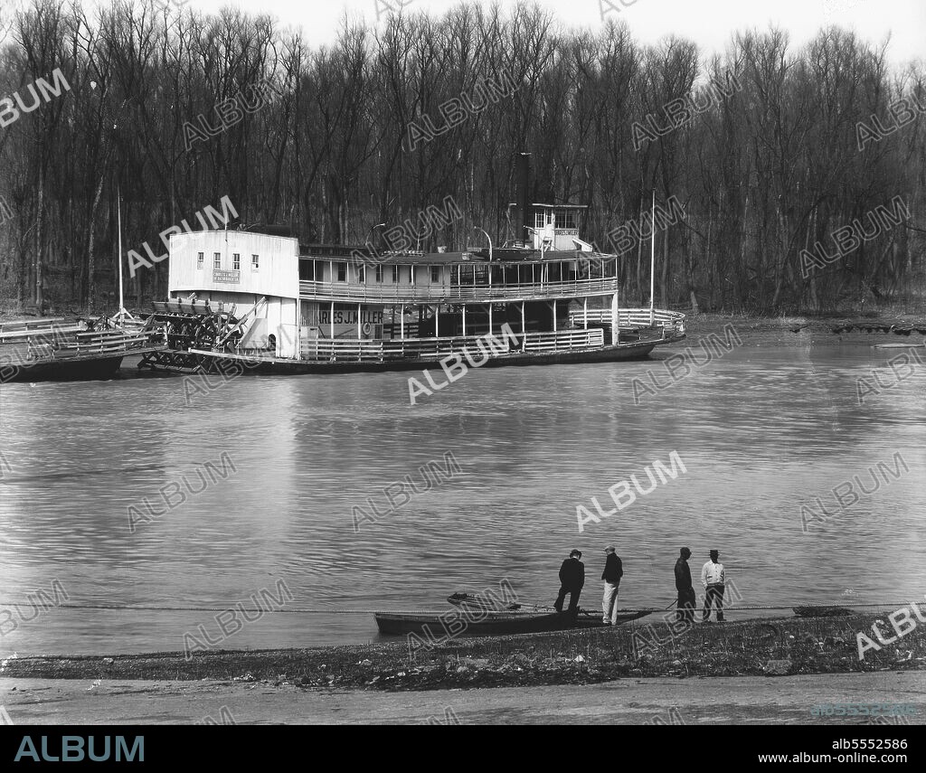 WALKER EVANS. Ferry and river men. Vicksburg, Mississippi. [Charles J. Miller paddle steamer].