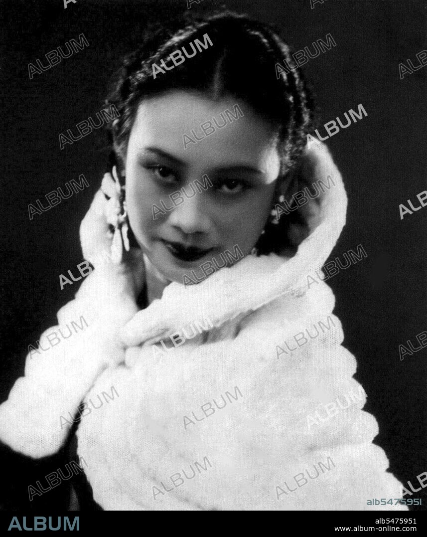 Hu Die (1907-1989) had a career as a film actress from the late 1920s to the 1960s. She had her most brilliant period in the 1930s and the 1940s. Early in the 1930s, she played the leading role in China's first sound film, The Singsong Girl, in which she portrays a kindhearted but somewhat ignorant woman who endures her husband's mistreatment and oppression without the slightest resistance. In The River Flows Rampant, the first film made by the left-wing dramatists, she plays the role of Xiujuan, a woman who is filled with the spirit of resistance and has a rich inner world in her heart. Her performance won favorable comments. Hu Die played a full spectrum of characters, including a maidservant, a loving mother, a woman school teacher, an actress, a prostitute, a dancing girl, the daughter of a rich family, a laboring woman, and a factory worker. She had attractive, unconventional qualities, and her performances were gentle, honest, refined and sweet. The audiences call her a film queen. Hu Die lived both in the silent and sound film periods, and she was one of the most popular Chinese film actors and actresses in the 1930s and the 1940s.