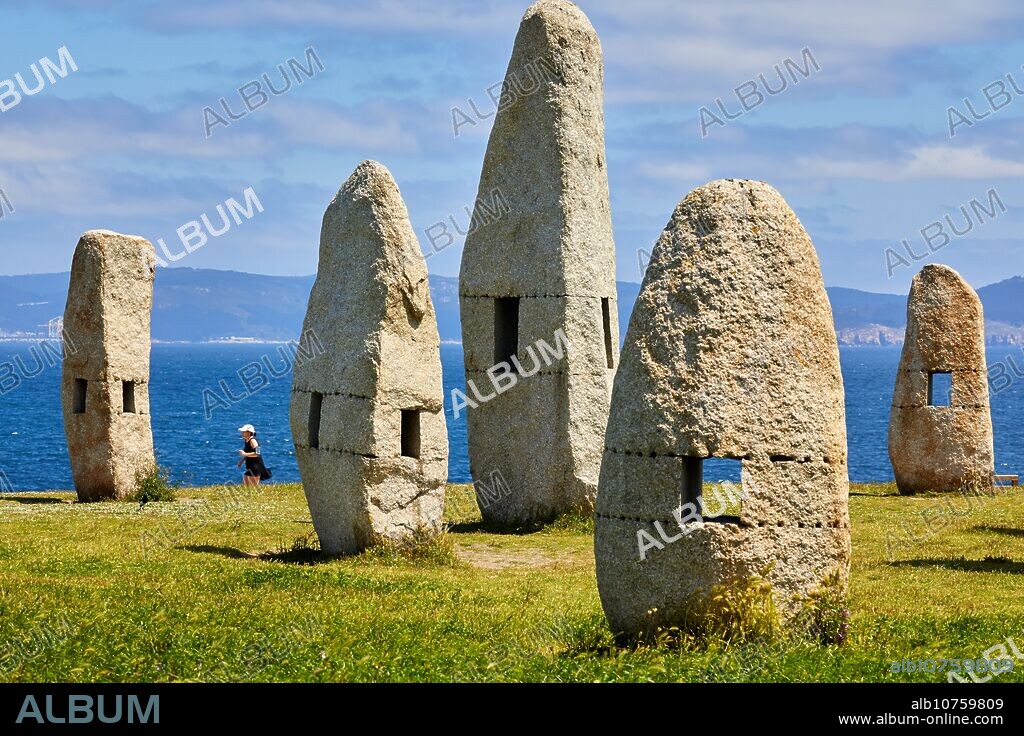 "Menhirs", Manolo Paz, Campo de La Rata, A Coruña, Galicia, Spain.