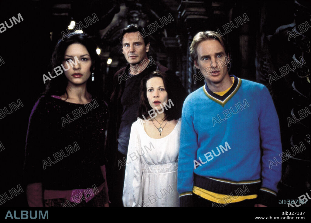 CATHERINE ZETA-JONES, LIAM NEESON, LILI TAYLOR and OWEN WILSON in THE HAUNTING, 1999, directed by JAN DE BONT. Copyright DREAMWORKS / MASI, FRANK.