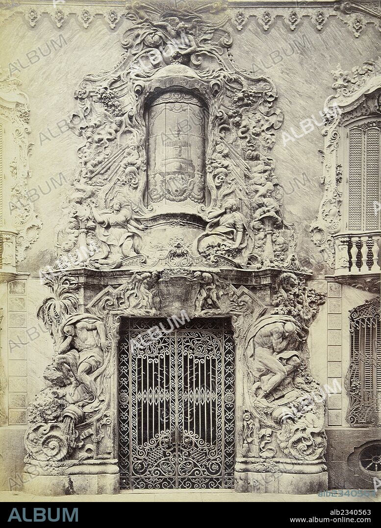 IGNACIO VERGARA. Valencia, Portada del Palacio del Marqués de Dos Aguas.