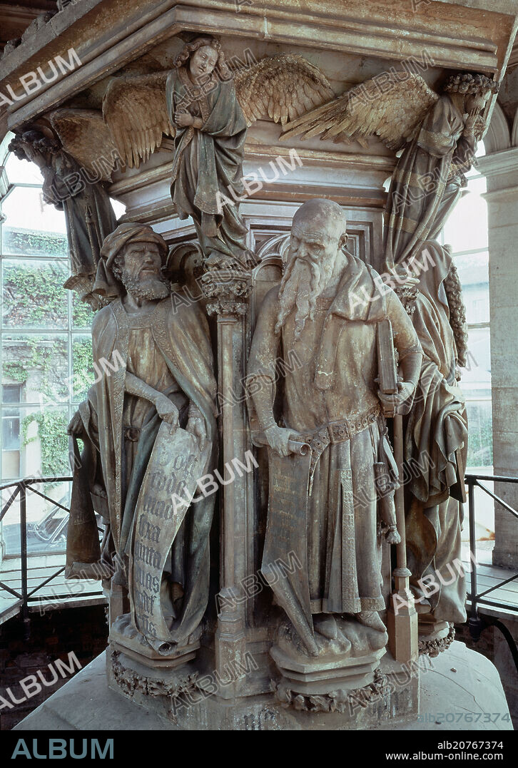 CLAUS SLUTER. POZO DE MOISES - 1395-1405 - ESCULTURA GOTICA - DETALLE DE LOS PROFETAS DANIEL E ISAIAS.