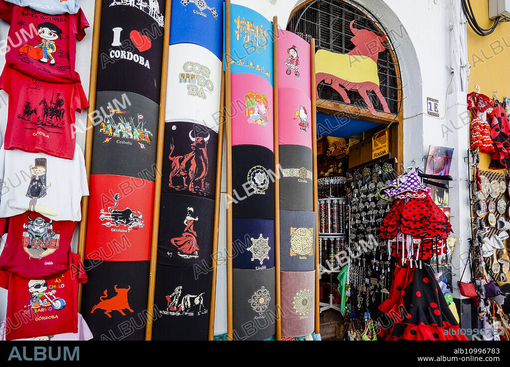 tienda de souvenirs, Cordoba, andalucia, Spain.
