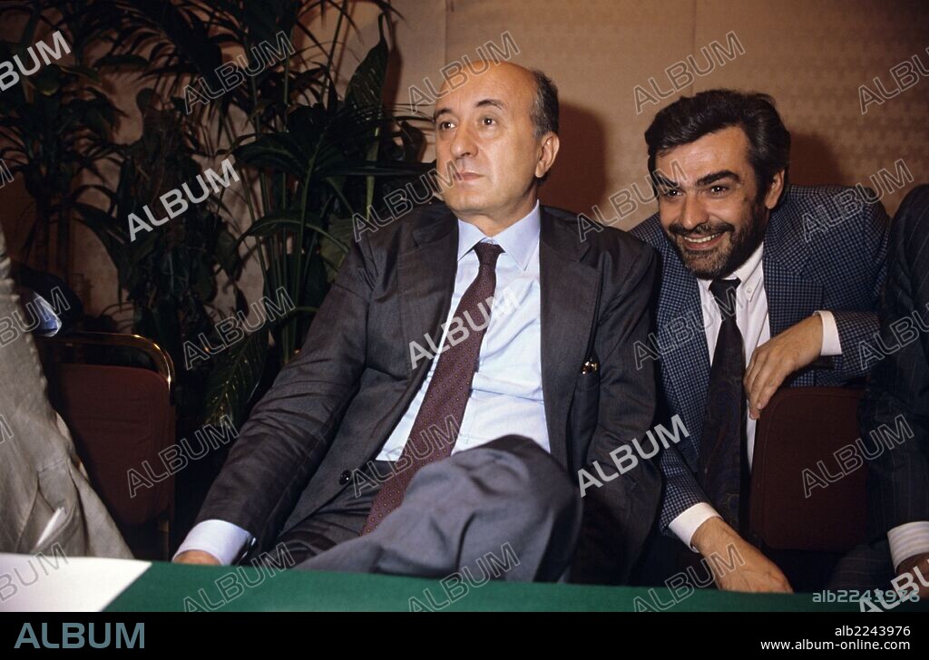 Giovanni Goria with Ciriaco De Mita. Portrait of Italian politician Giovanni Goria smiling sitting beside Italian poltician Ciriaco De Mita (Luigi Ciriaco De Mita). 1980s.