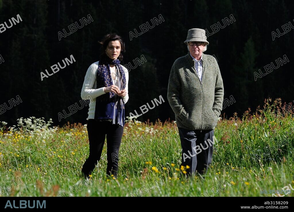 MICHAEL CAINE et RACHEL WEISZ dans YOUTH, 2015, réalisé par PAOLO SORRENTINO. Copyright INDIGO FILM.
