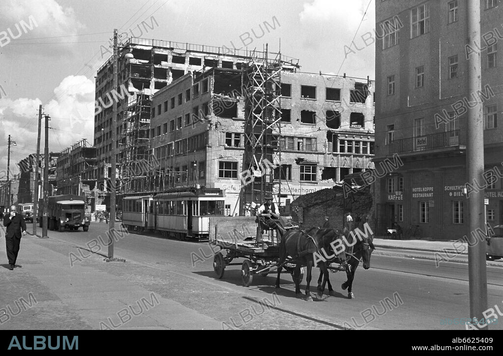 The Europahaus and the Deutschlandhaus in West Berlin in 1949. The historical office buildings from the 1920s were damaged by the allied bomb attacks during the Second World War and were reconstructed in the 1950s. 1949