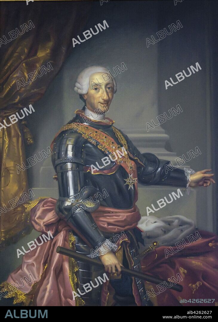 retrato del Rey Carlos III, copia de Barón Calzado del original de Mengs, Museo Militar de Menorca, antiguo cuartel de Cala Corb, plaza central de Es Castell, construido por los británicos en 1771, Menorca, balearic islands, Spain.