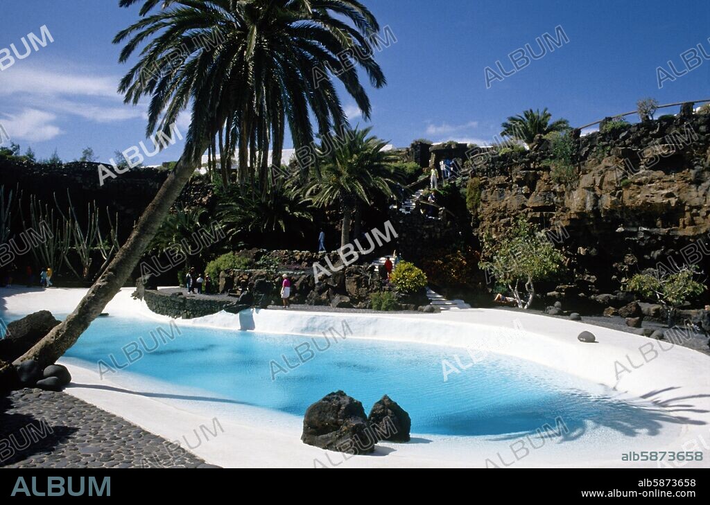 Jameos de Agua, piscina.