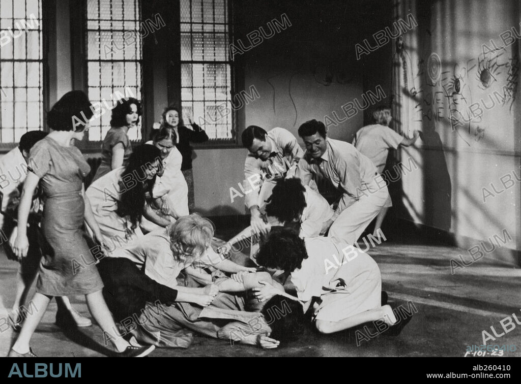 CORREDOR SIN RETORNO, 1963 (SHOCK CORRIDOR), dirigida por SAMUEL FULLER.