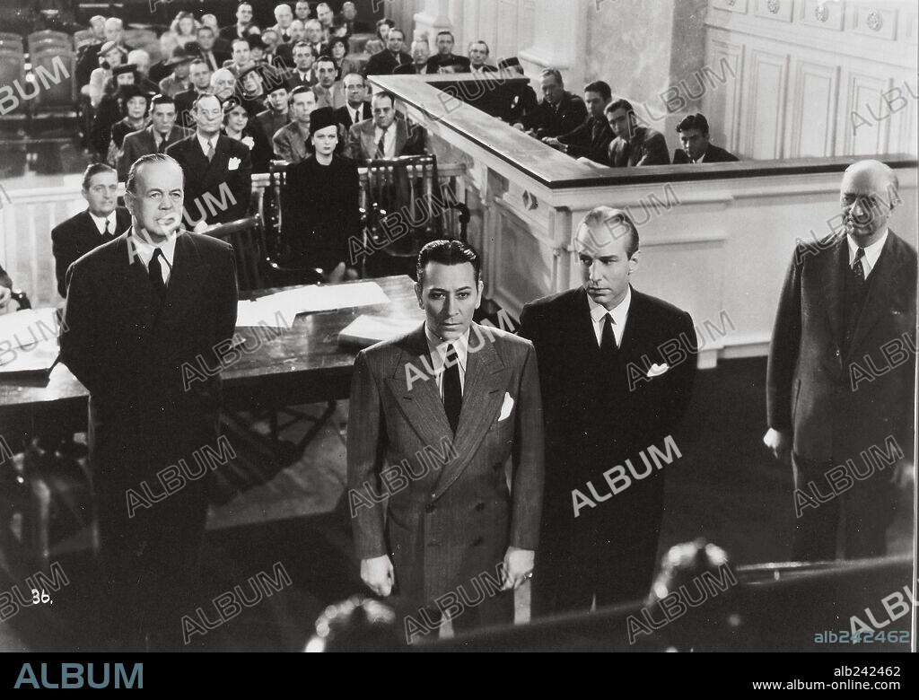 GEORGE RAFT and LLOYD NOLAN in THE HOUSE ACROSS THE BAY, 1940, directed by ALFRED HITCHCOCK and ARCHIE MAYO. Copyright UNITED ARTISTS.