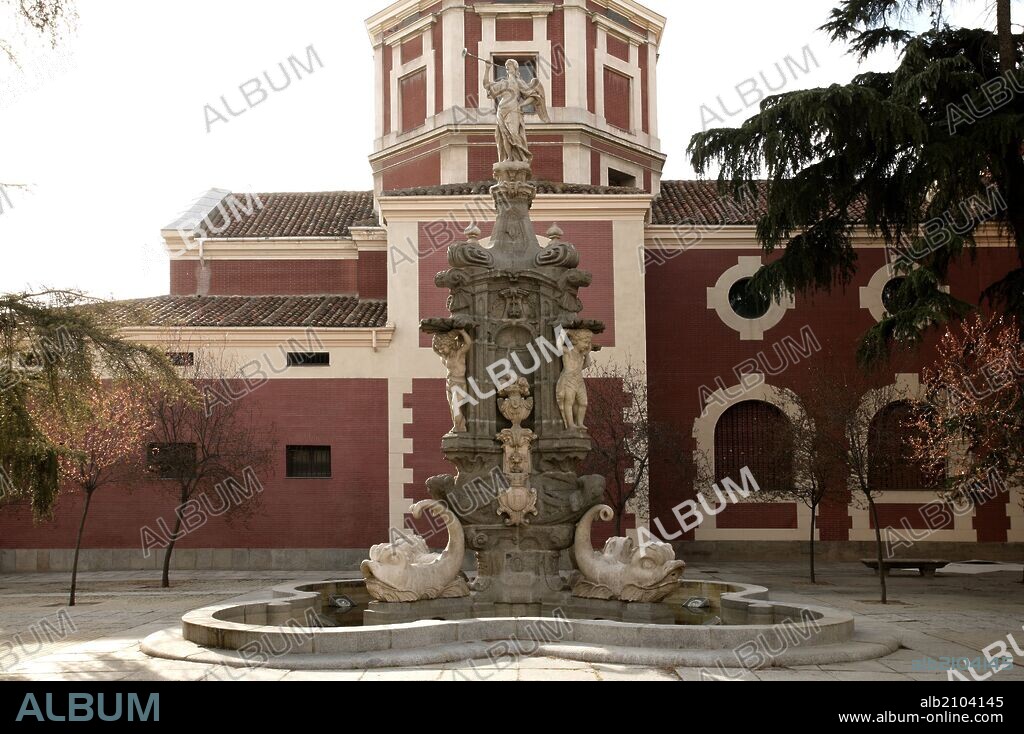 MUSEO MUNICIPAL DE MADRID, ACTUAL MUSEO DE HISTORIA. EDIFICIO DEL REAL HOSPICIO DE SAN FERNANDO (CALLE FUENCARRAL 76). ARQUITECTO: PEDRO DE RIBERA. ESTILO BARROCO.