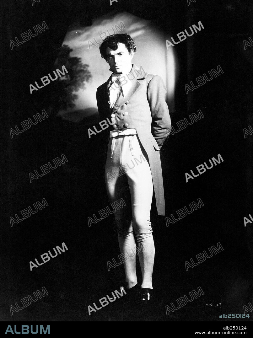 JAMES MASON en PERFIDIA, 1943 (THE MAN IN GREY), dirigida por LESLIE ARLISS. Copyright GAINSBOROUGH FILMS / REED, TED (PHOTOGRAPHER).