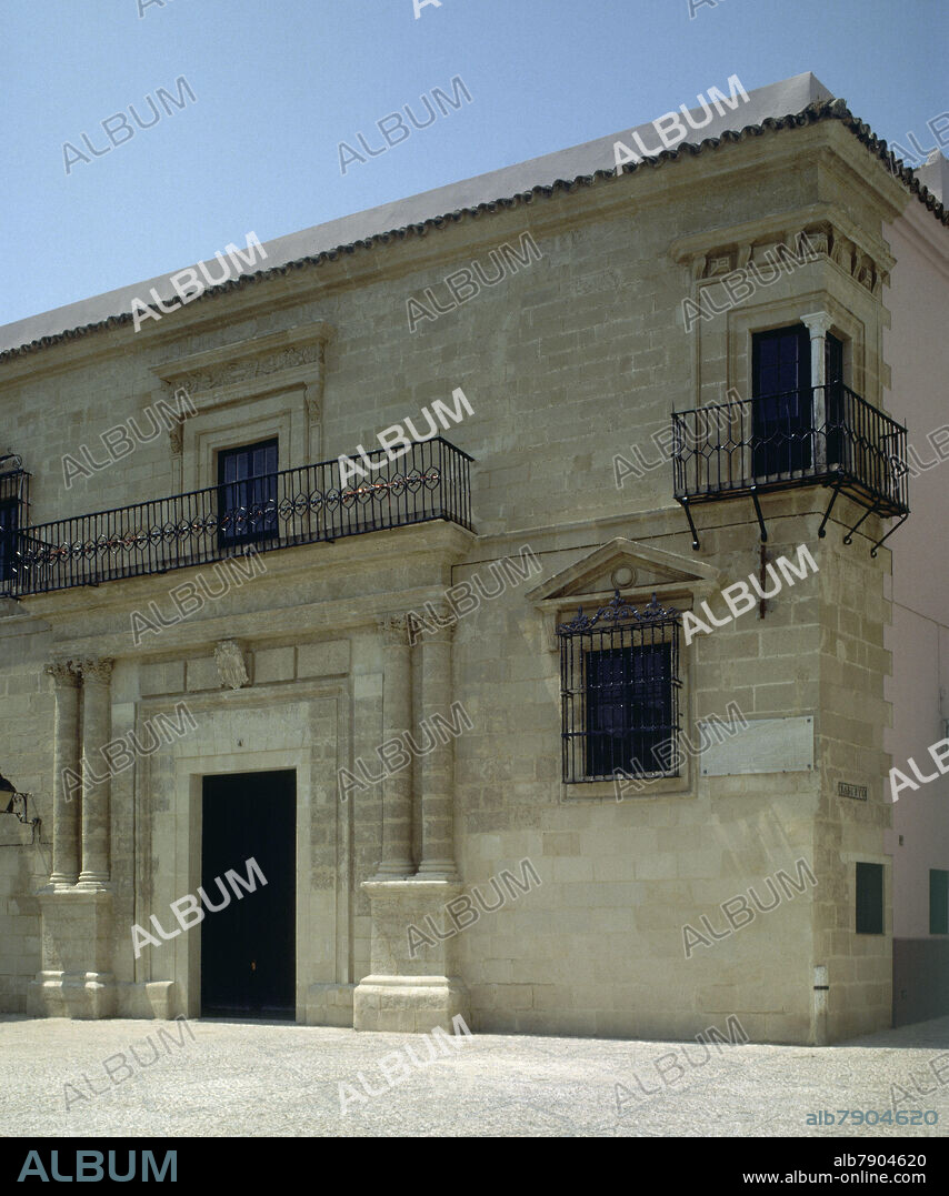 FACHADA DE LA CASA PALACIO - FOTO AÑOS 90.