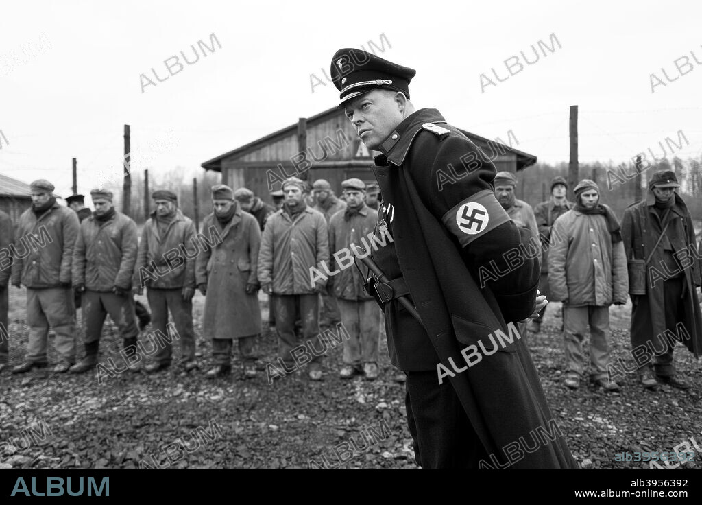 EL CAPITAN, 2017 (DER HAUPTMANN), dirigida por ROBERT SCHWENTKE. Copyright Filmgalerie 451 / Alfama Films / Opus Film.