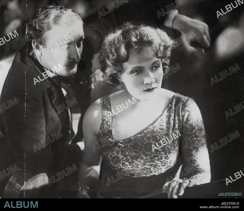 HANS ALBERS and MARLENE DIETRICH in THE BLUE ANGEL, 1930 (DER BLAUE ENGEL), directed by JOSEF VON STERNBERG. Copyright U.F.A.