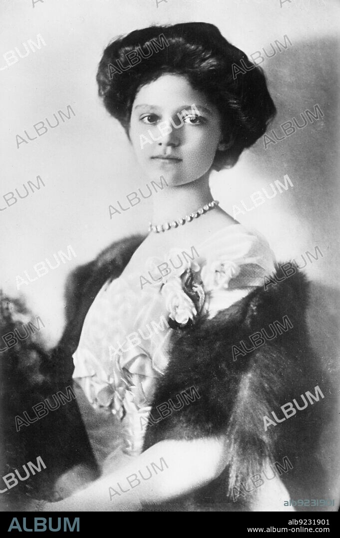 Her Royal Highness Zita, Empress of Austria, Princess of Bourbon And Parma, 1914. The last Empress of Austria and Queen of Hungary.
