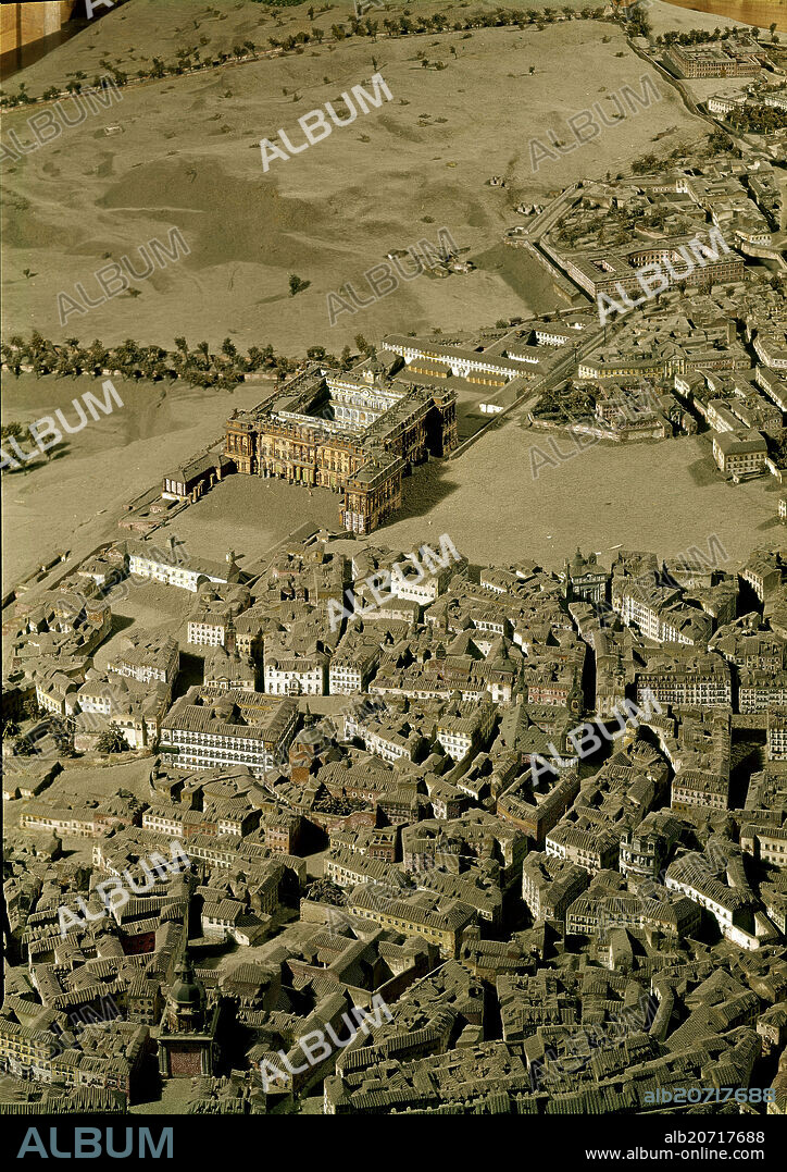 LEÓN GIL DE PALACIO. MAQUETA DE MADRID - MAQUETA - PLAZA DE ORIENTE (DET) - 1830.