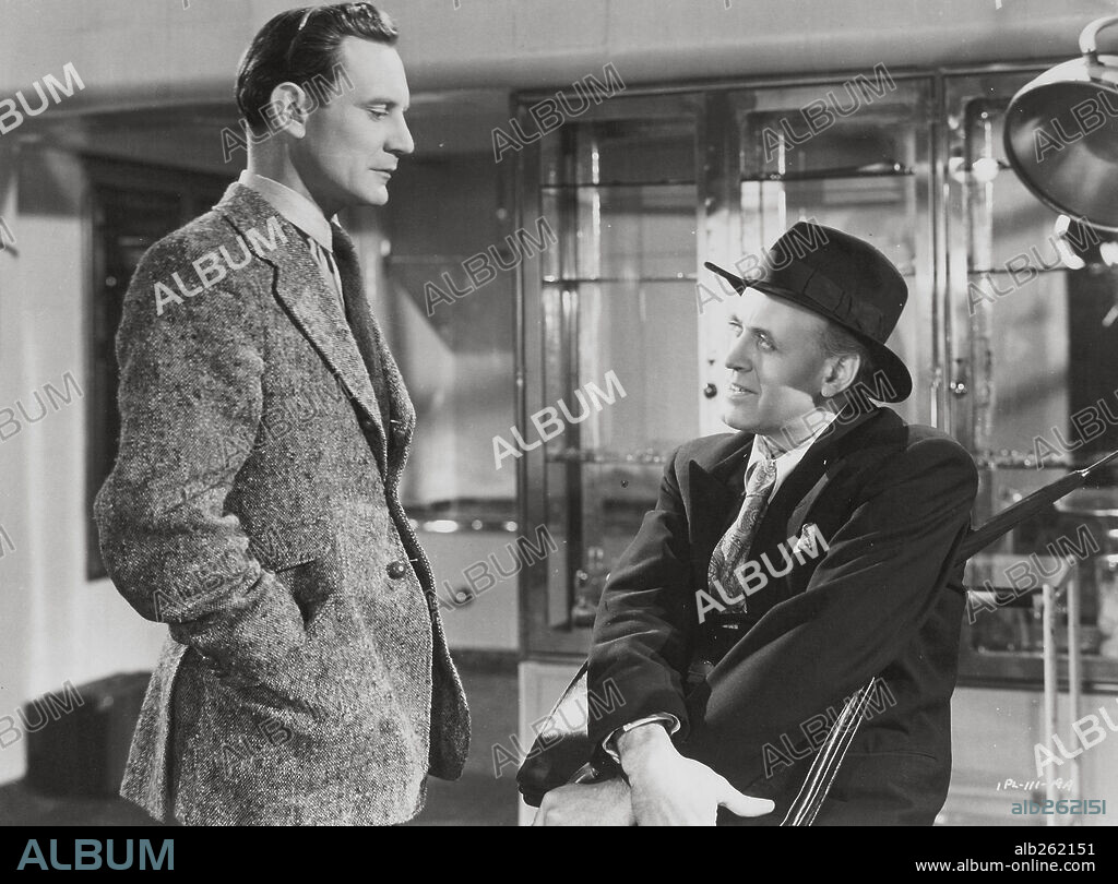 ALASTAIR SIM and TREVOR HOWARD in GREEN FOR DANGER, 1946, directed by SIDNEY GILLIAT. Copyright EAGLE LION.