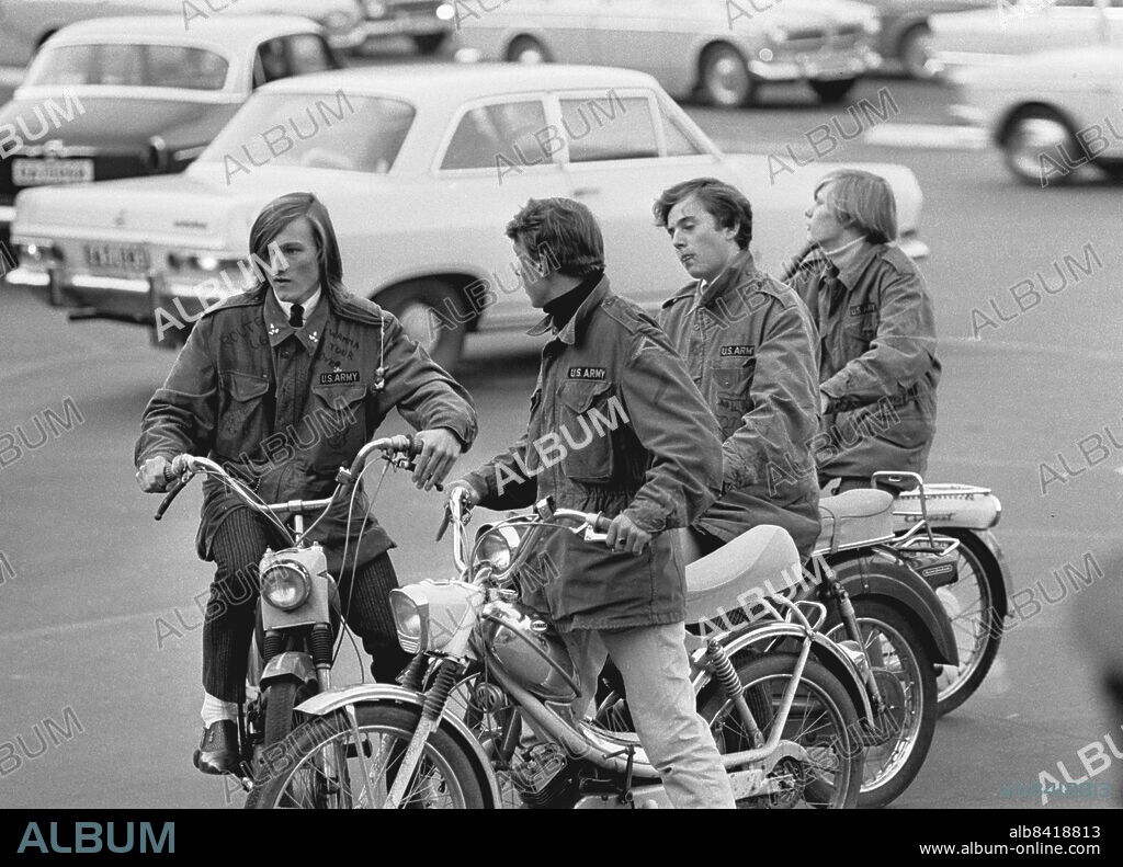 Göteborg 1965-09-04. De s.k. Modskravallerna på Götaplatsen i Göteborg. Foto: Kamerareportage *** Local Caption *** . KAMERAREPORTAGE.