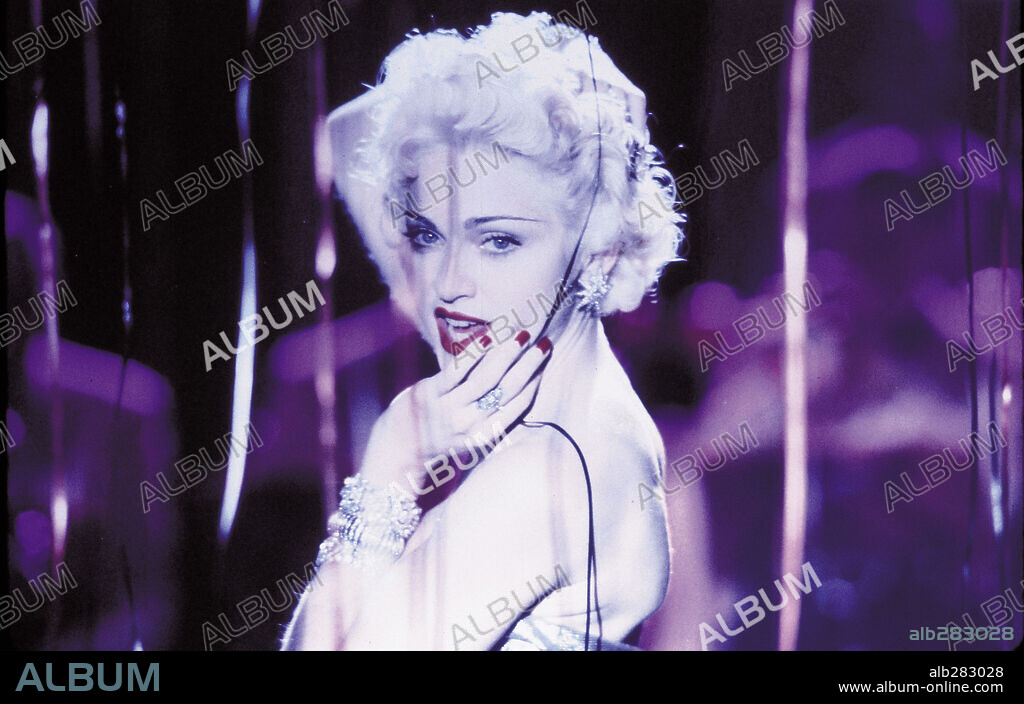 MADONNA in DICK TRACY, 1990, unter der Regie von WARREN BEATTY. Copyright TOUCHSTONE PICTURES.