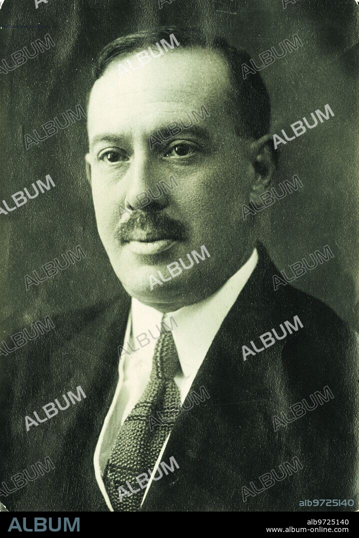 ALFONSO SÁNCHEZ PORTELA. 1932. The writer Manuel Machado.