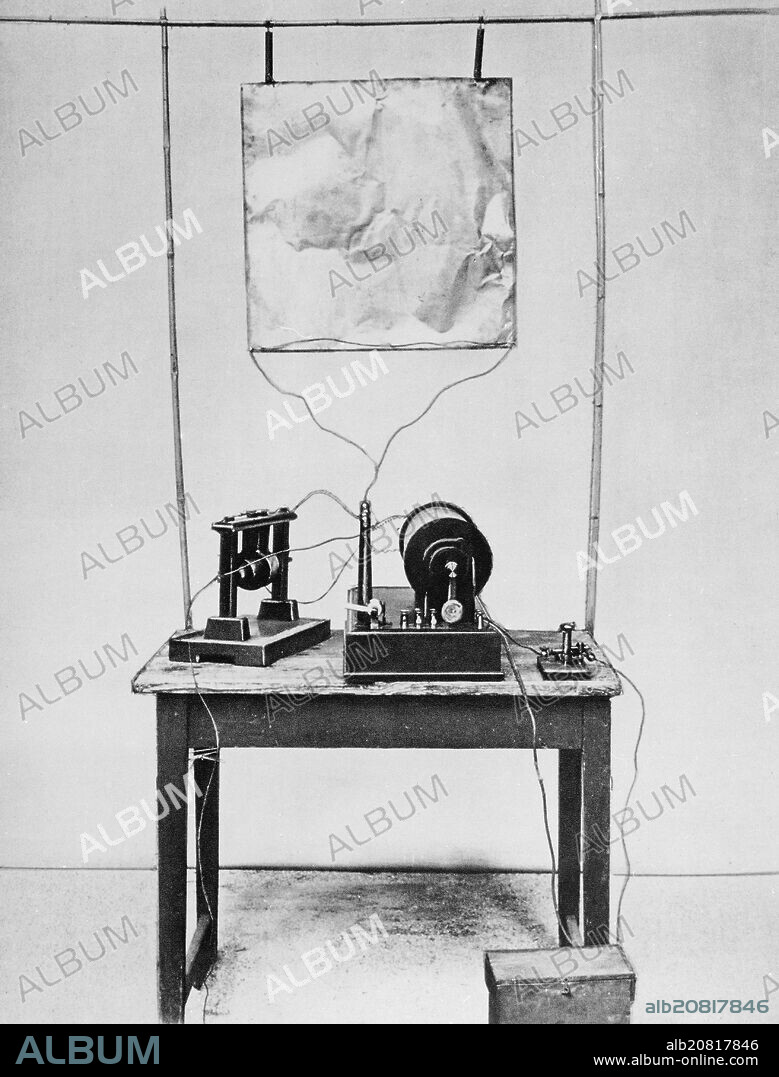 GUILLERMO MARCONI (1874-1937). PRIMERA RADIO DE MARCONI INVENTADA EN 1897.