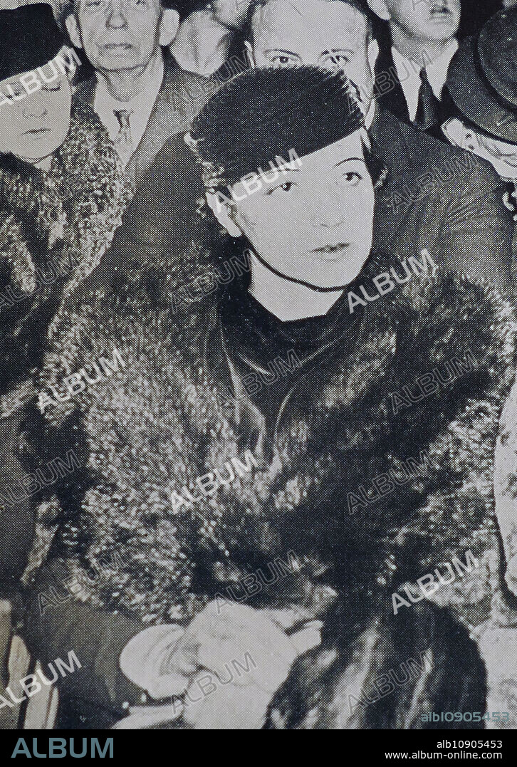 Betty Gow on the stand during the Lindbergh trial.
