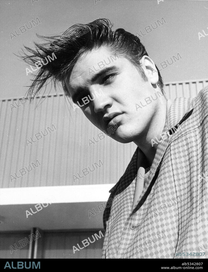 ELVIS PRESLEY en ELVIS PRESLEY: BUSCADOR INCANSABLE, 2018 (ELVIS PRESLEY: THE SEARCHER), dirigida por THOM ZIMNY. Copyright HBO DOCUMENTARY FILMS.