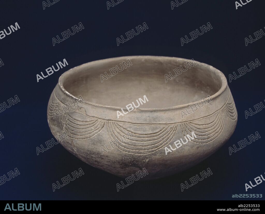 ARTE PREHISTORICO. VASO DE BOQUINQUE. VALLE DE MANZANARES. MADRID. EDAD DE BRONCE FINAL. MUSEO MUNICIPAL. MADRID.