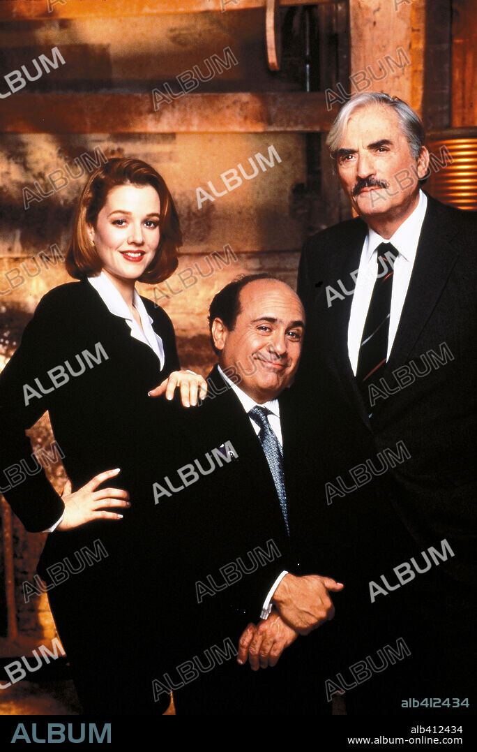 DANNY DEVITO, GREGORY PECK and PENELOPE ANN MILLER in OTHER PEOPLE'S MONEY, 1991, directed by NORMAN JEWISON. Copyright WARNER BROTHERS.