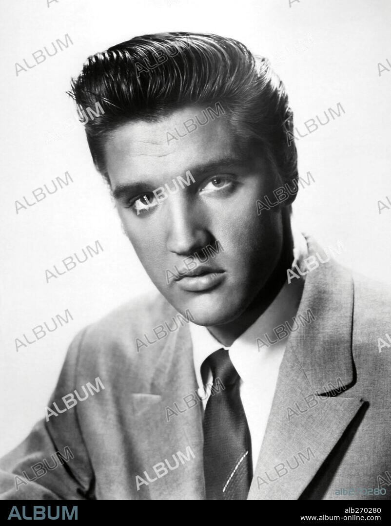 ELVIS PRESLEY in LOVING YOU, 1957, directed by HAL KANTER. Copyright PARAMOUNT PICTURES / KORNMAN, GENE.