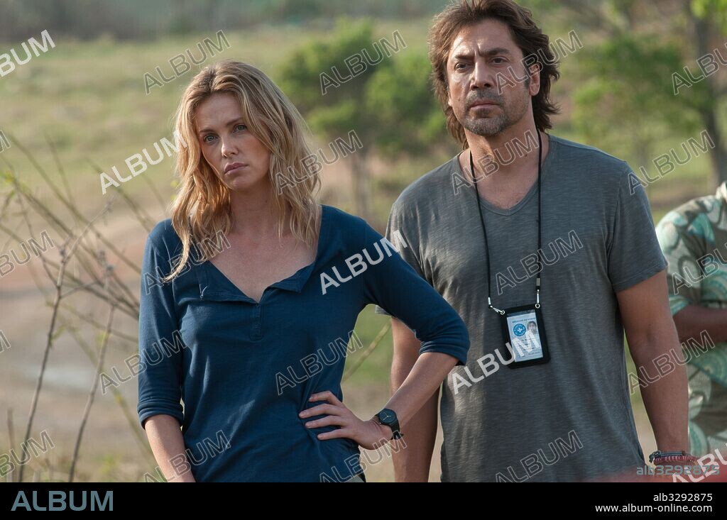 CHARLIZE THERON y JAVIER BARDEM en DIRE TU NOMBRE, 2016 (THE LAST FACE), dirigida por SEAN PENN. Copyright RIVER ROAD ENT/FILMHAVEN ENT/GERBER PIC/MATT PALMIERI PROD.