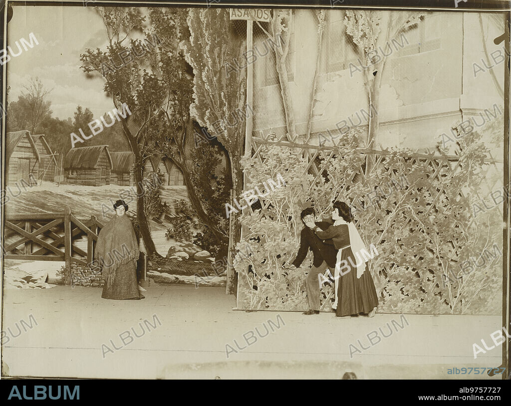 Madrid, 30/10/1906. Estreno de la obra «La Pena Negra», de Carlos Arniches, en El Gran Teatro. Protagonizada por Loreto Prado, música de los maestros Quinito Valverde y Torregrosa.