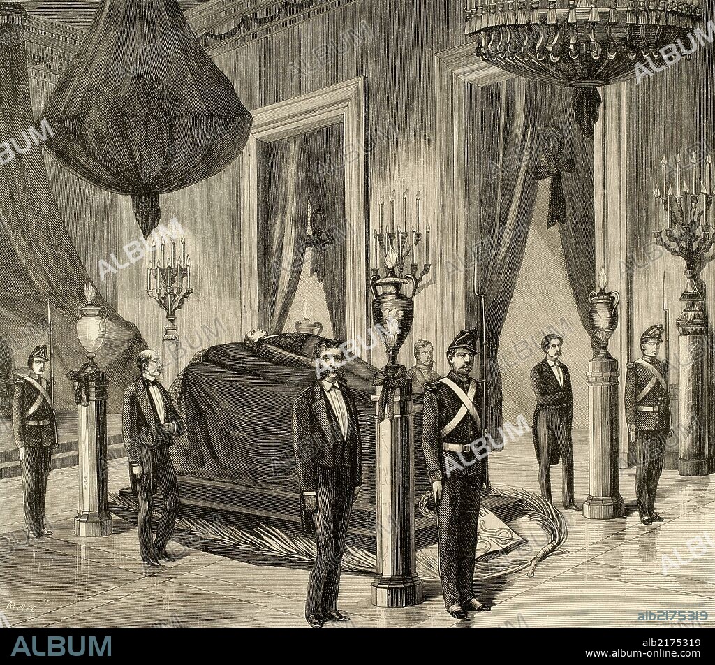 Benito Juarez (1806-1872). Mexican politician of Zapotec origin from Oaxaca. President of Mexico. "The corpse of president exposed in the main hall of the palace". Engraving by Man. "La Ilustracion Espanola y Americana", 1872.