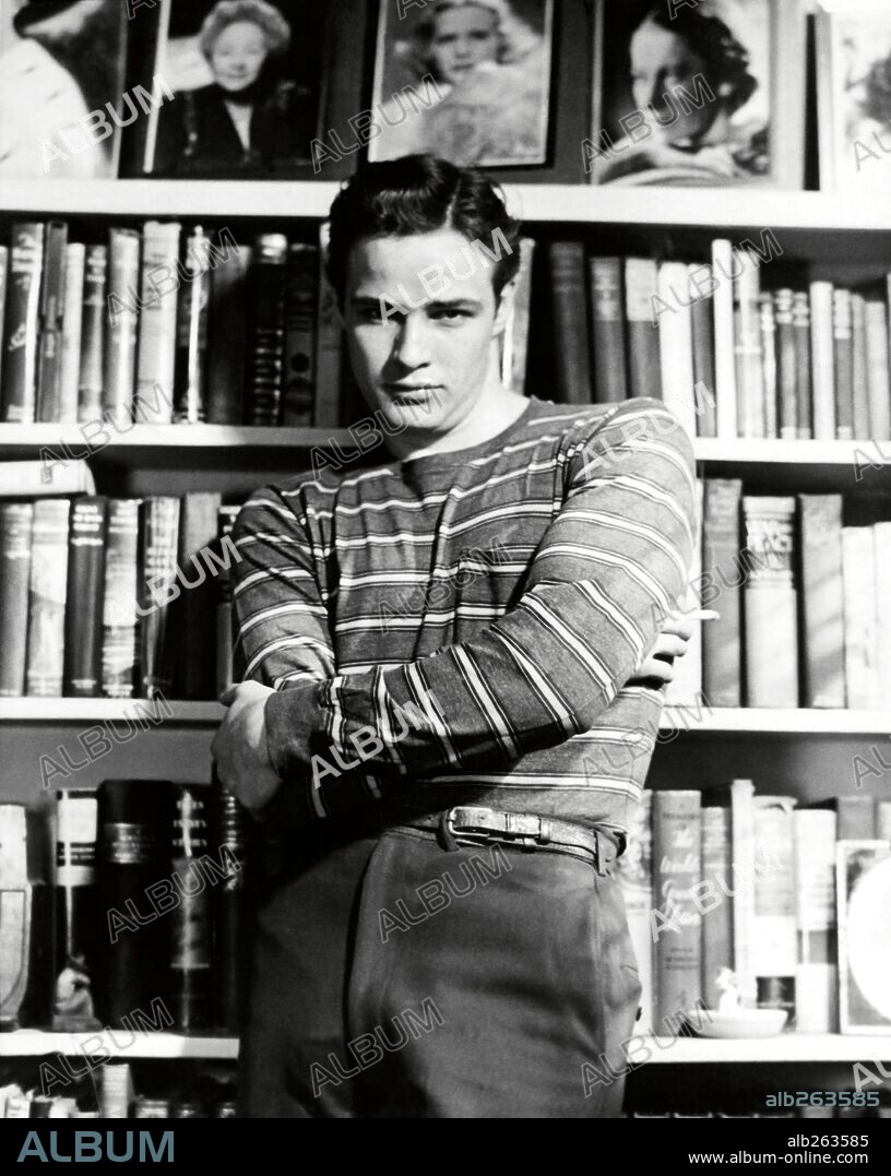 MARLON BRANDO. 1948