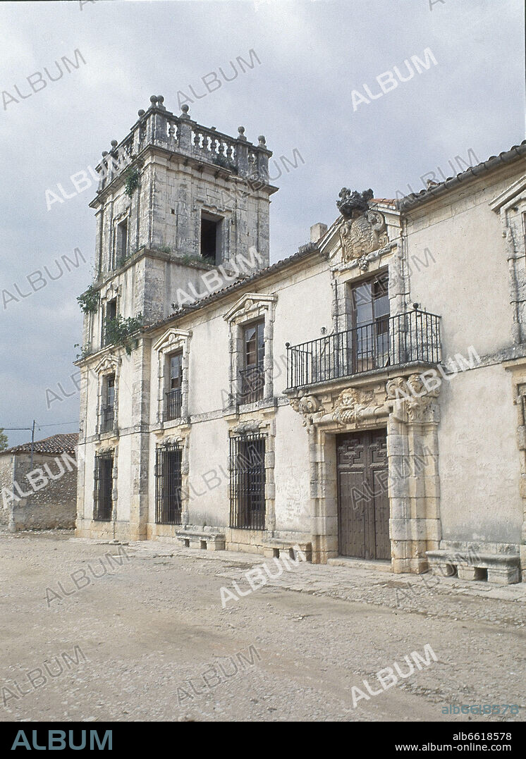 JOSÉ BENITO DE CHURRIGUERA. FACHADA DEL PALACIO DE NUEVO BAZTAN CONSTRUIDO ENTRE 1709 Y 1713.